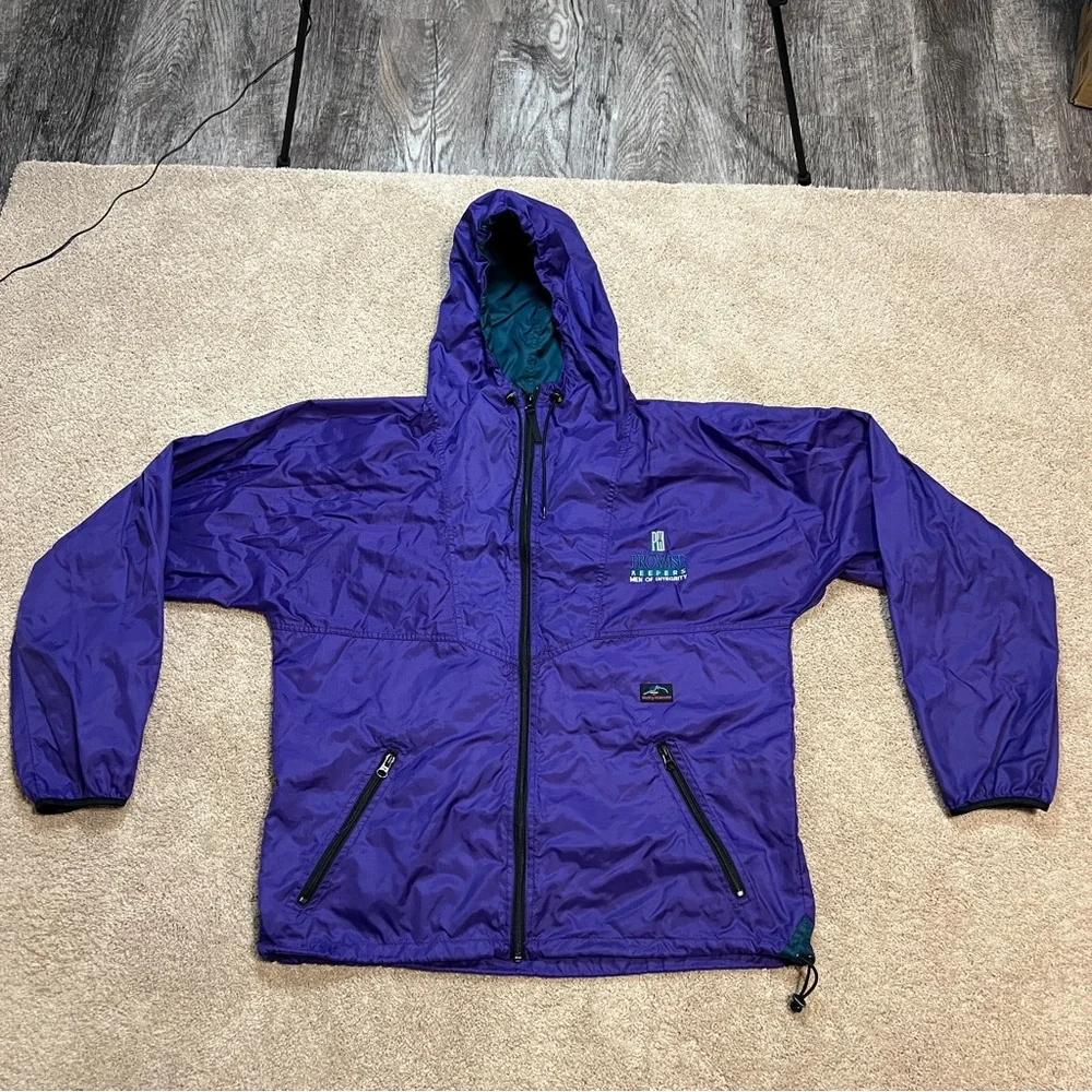 Men’s Vintage Helly Hansen Windbreaker Size Medium